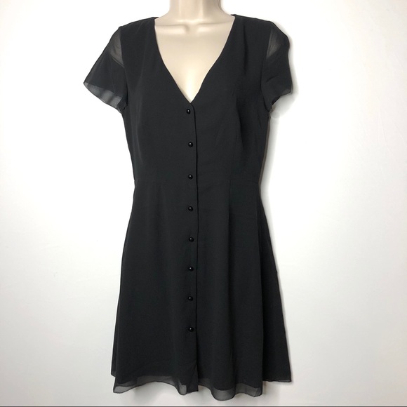 Aritzia Button Front Dress Flash Sales 